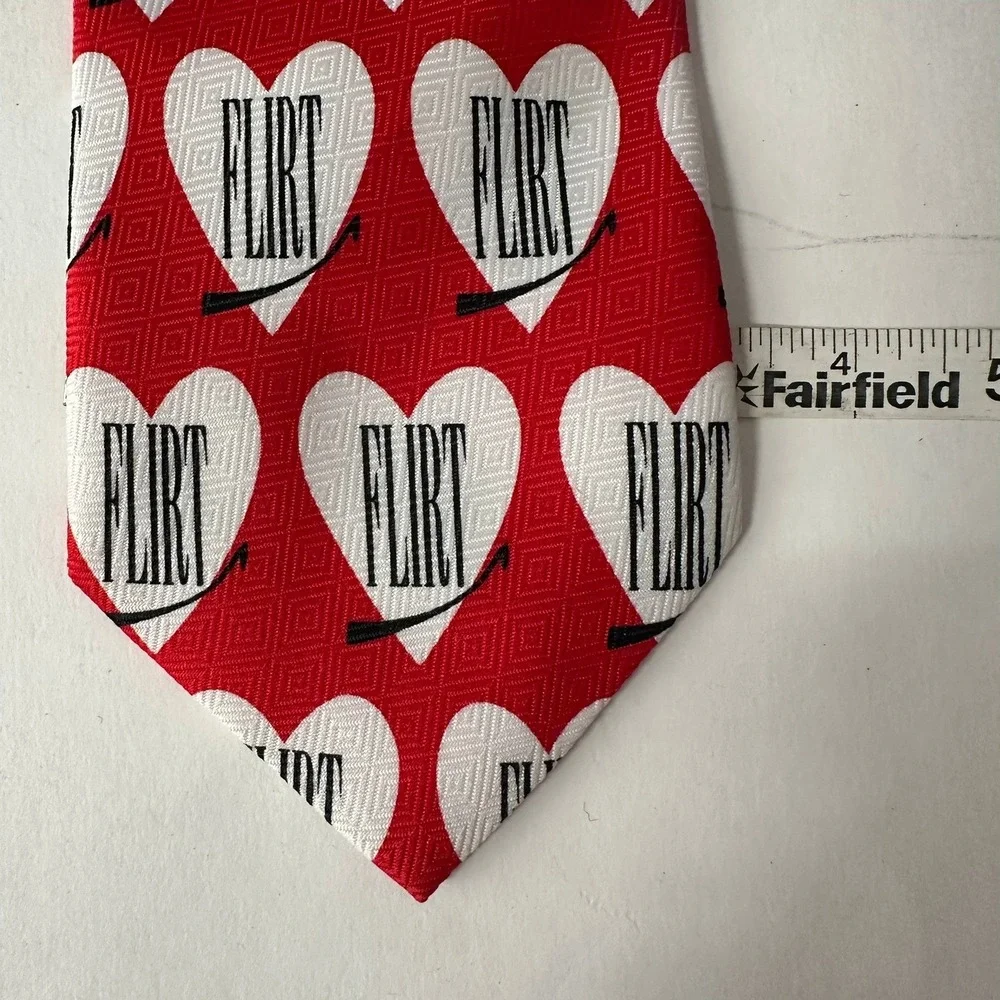 Ties In Disguise Mens Red White Heart Flirt Novelty Necktie Valentines Day Love